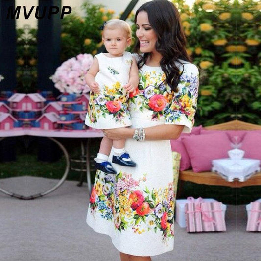 Half Sleeve A-Line Knee-length Floral Dress