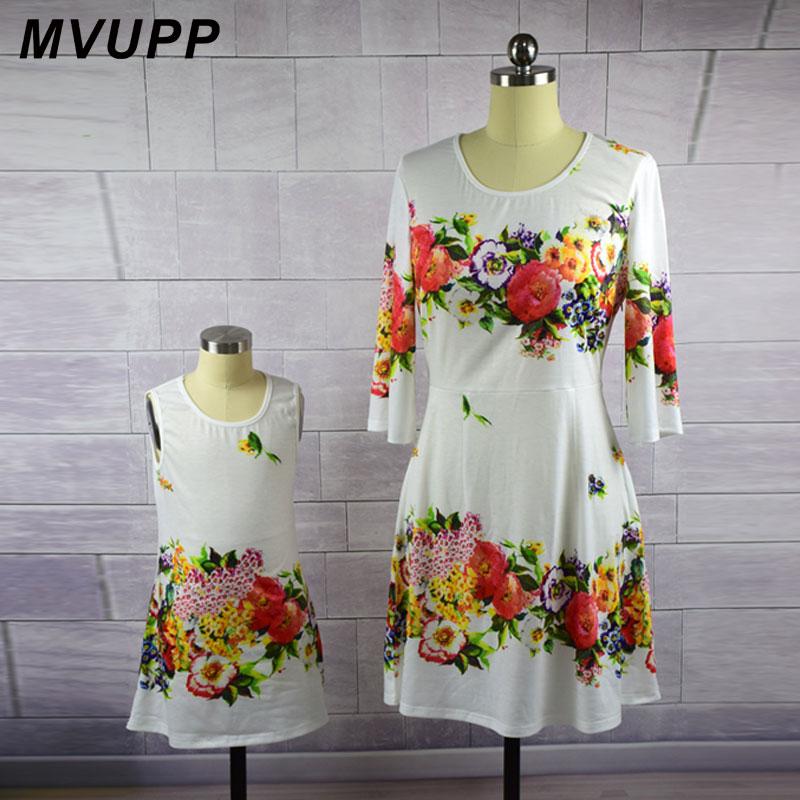 Half Sleeve A-Line Knee-length Floral Dress
